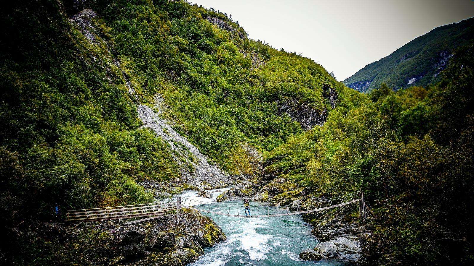 Rail, air and coastal ship